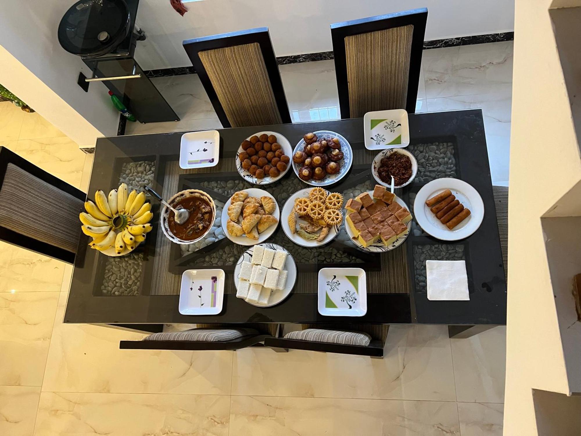 نيجومبو Ahasna Airport Villa المظهر الخارجي الصورة